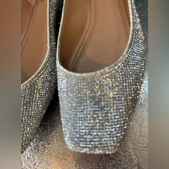 INC Rhinestone flats, size 8 - Picture 2 of 8